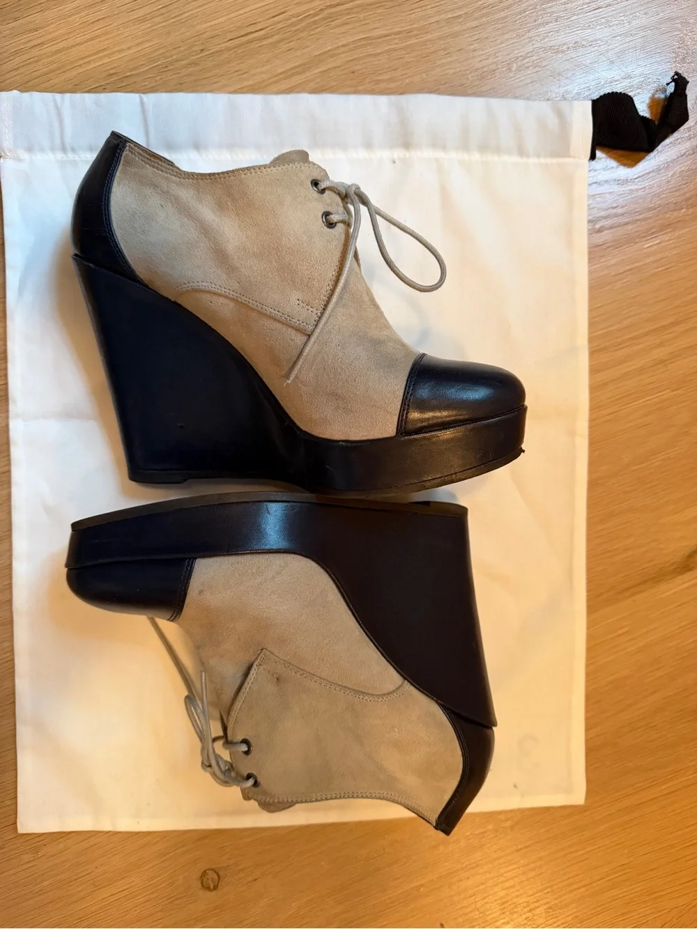 Barneys New York Grey Suede and Navy Blue Leather Cap-Toe Platform Oxfords